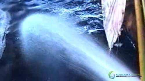 AQUAQUICK 2000 Demonstração de limpeza de plataforma de derramamento de óleo no mar 2 018