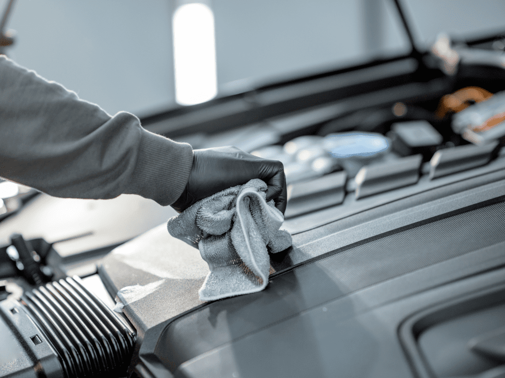 I motori delle auto devono essere puliti?
